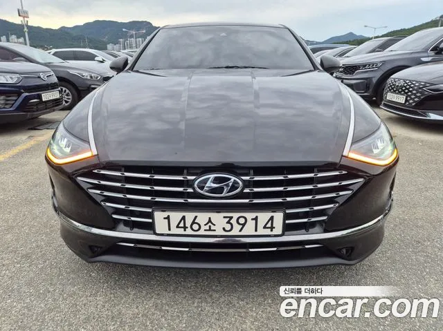 Фотография автомобиля — Hyundai Sonata DN8