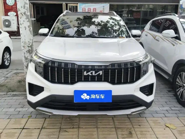Kia Sportage — Фото автомобиля 2
