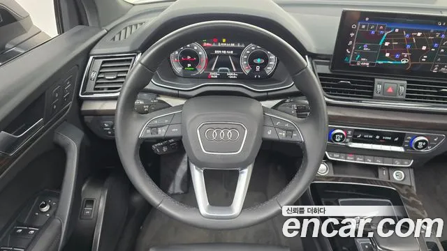 Audi Q5 FY — Фото автомобиля 13
