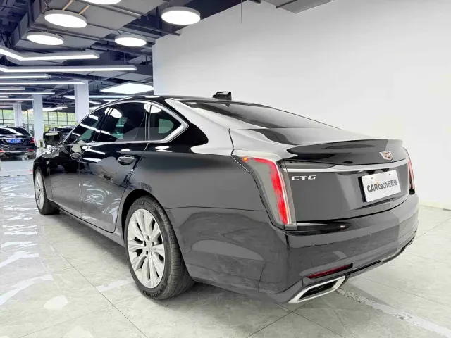 Cadillac CT6 — Фото автомобиля 4
