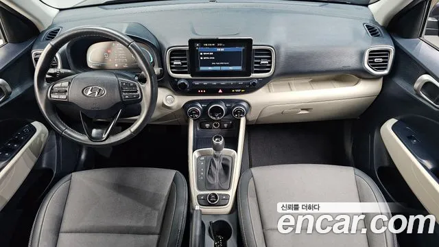 Hyundai Venue — Фото автомобиля 10