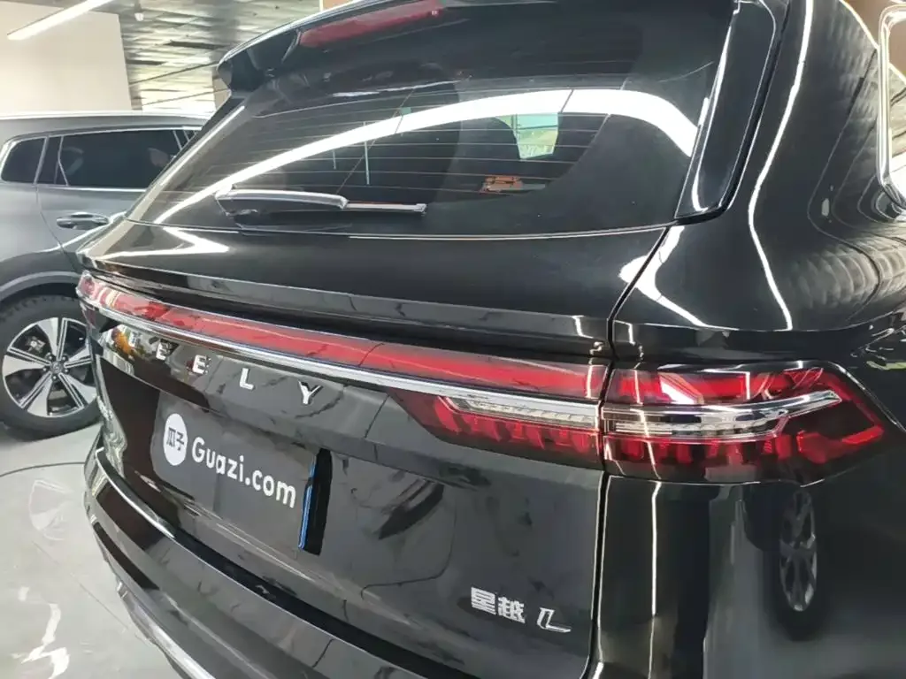 Geely Xingyue L 2024 Model 2.0TD High-Power Automatic 2WD Cloudrise Edition — Фото автомобиля 2