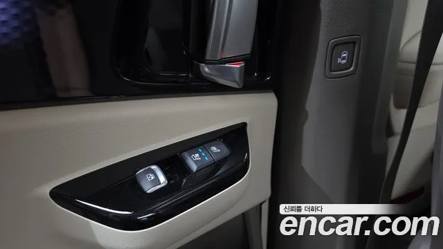 Kia Canival Carnival 4 поколение Бензин 7 мест Signature — Фото автомобиля 29