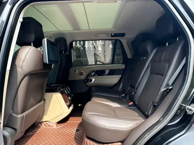 Land Rover Range Rover — Фото автомобиля 17