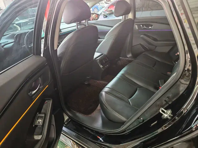 Honda Accord — Фото автомобиля 3