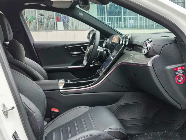 Mercedes-Benz C-Class — Фото автомобиля 18