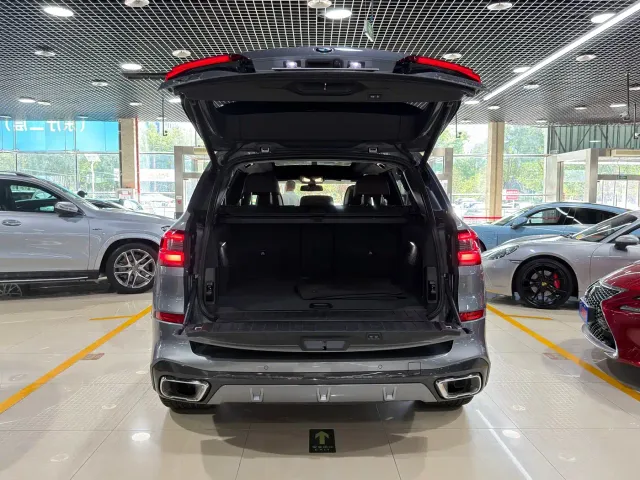 BMW X5 — Фото автомобиля 16