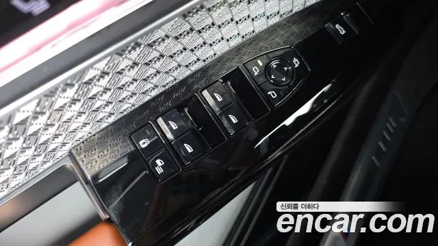 BMW 7-Series 7 серия (G70) 740i xDrive M Sport Limited — Фото автомобиля 23