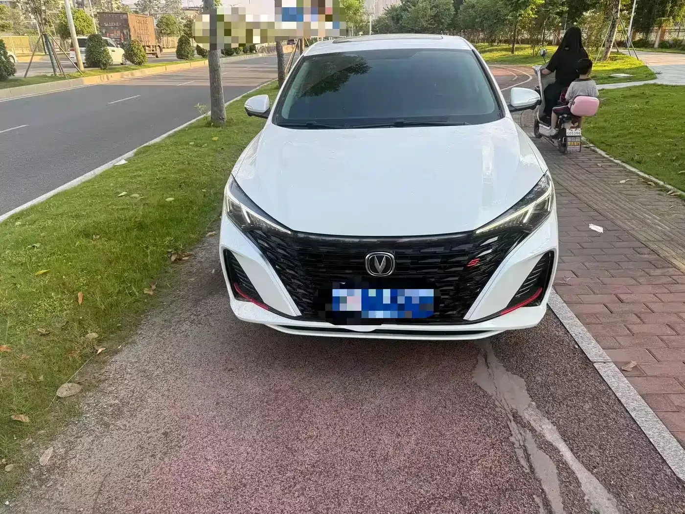Changan Eado 2023 Enjoy Edition PLUS Blue Whale NE 1.4T GDI DCT Premium Edition — Фото автомобиля 2