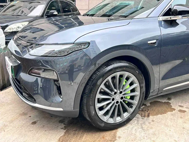 Leapmotor C11 — Фото автомобиля 5