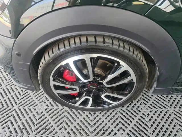 MINI John Cooper Works — Фото автомобиля 24