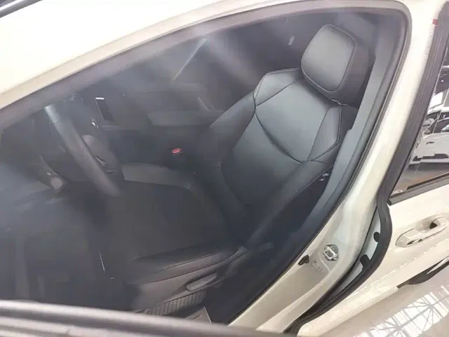 Toyota Granvia — Фото автомобиля 14