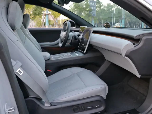 Nio ET5 Touring — Фото автомобиля 16