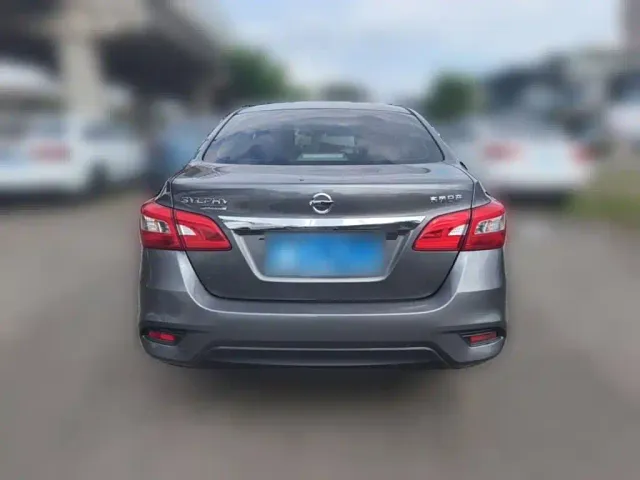 Nissan Sylphy — Фото автомобиля 3