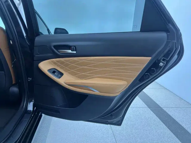 Toyota Avalon — Фото автомобиля 20