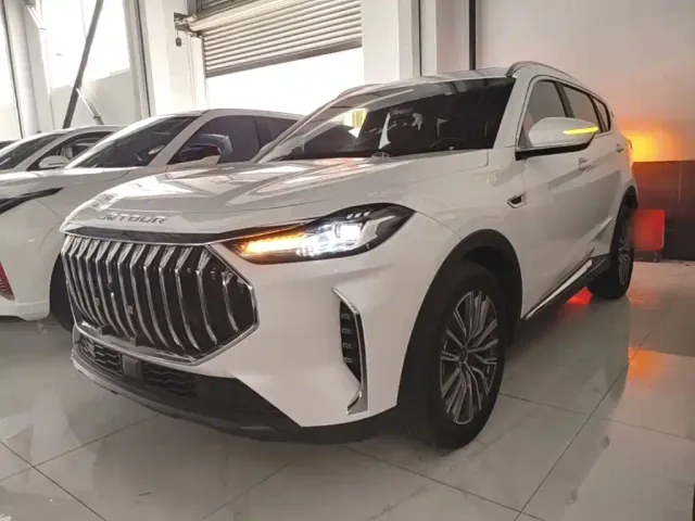 Фотография автомобиля — Jetour X70 Plus