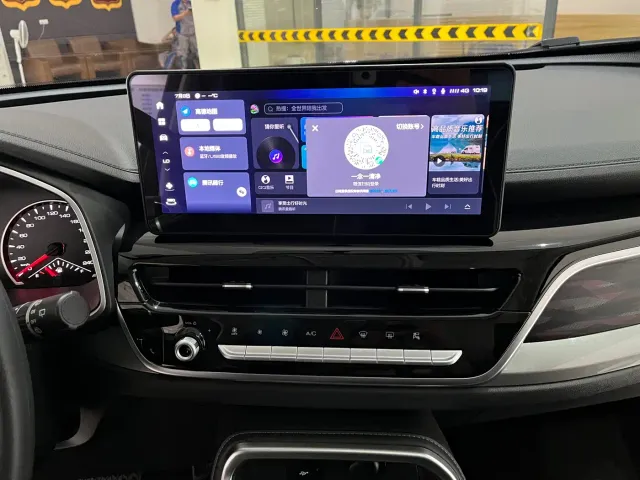Haval H6 — Фото автомобиля 14