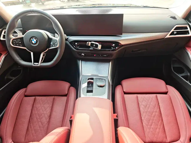 BMW 3 Series — Фото автомобиля 11