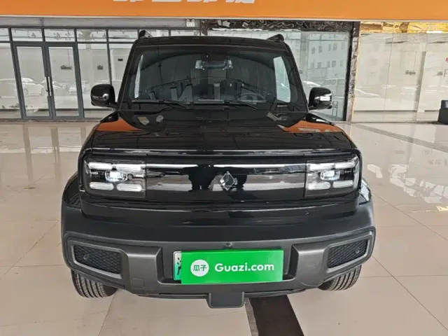 Baojun Yep — Фото автомобиля 2