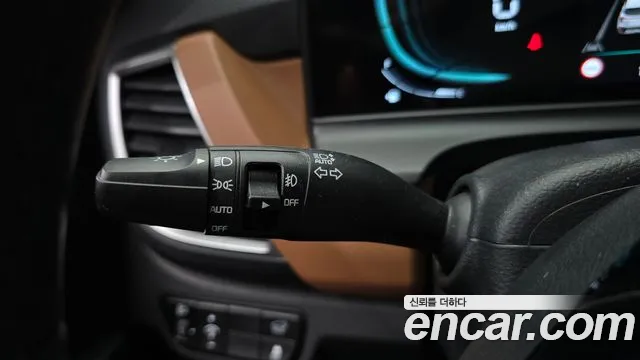 Kia Seltos New — Фото автомобиля 27
