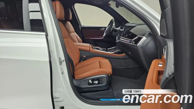 BMW X7 — Фото автомобиля 11