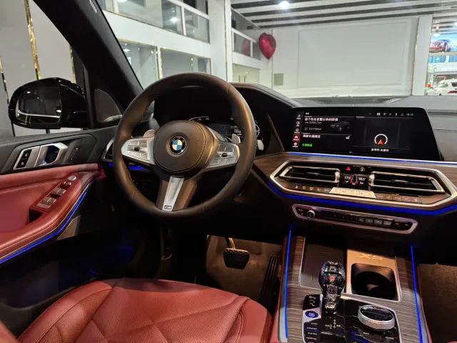 BMW X5 — Фото автомобиля 7