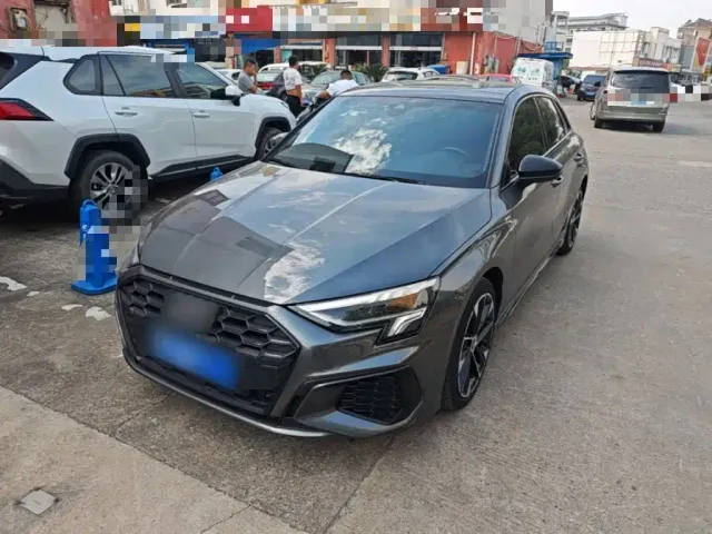 Фотография автомобиля — Audi A3