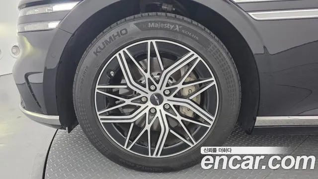 Genesis G90 RS4 — Фото автомобиля 5