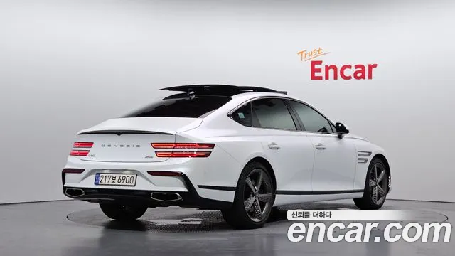 Genesis G80 RG3 — Фото автомобиля 2