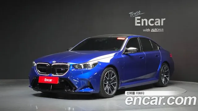 Фотография автомобиля — BMW M5 G90