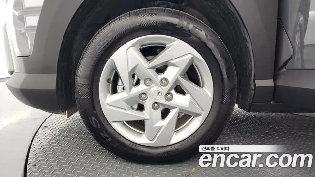 Hyundai Kona Kona (SX2) Бензин 1.6 турбо 2WD — Фото автомобиля 5