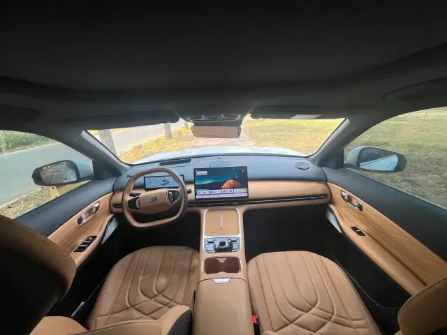 Geely Galaxy Galaxy Starship 7 EM-i 2025 Model 120km Explorer+ Edition — Фото автомобиля 6