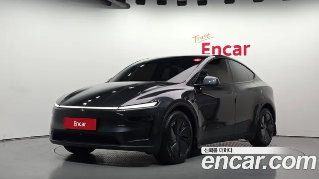 Фотография автомобиля — Tesla Model Y