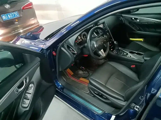 Infiniti Q50L — Фото автомобиля 15