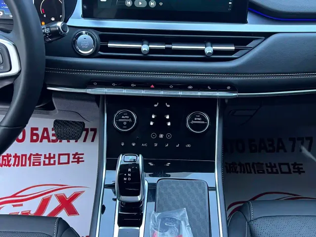 Chery Tiggo 8 — Фото автомобиля 12