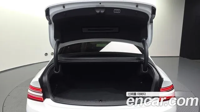 Genesis G80 RG3 — Фото автомобиля 26