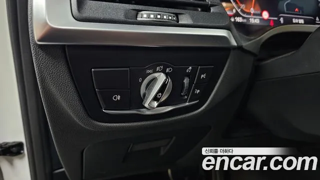 BMW X4 xDrive20i M Sport — Фото автомобиля 27