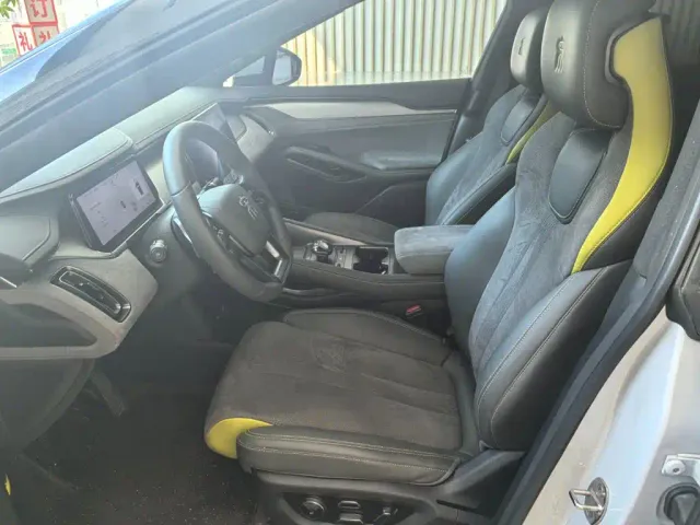 BYD Song L EV — Фото автомобиля 10