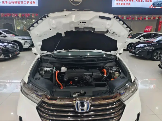 Honda Odyssey — Фото автомобиля 13