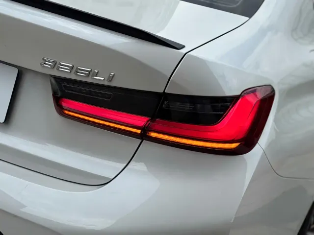 BMW 3 Series — Фото автомобиля 16