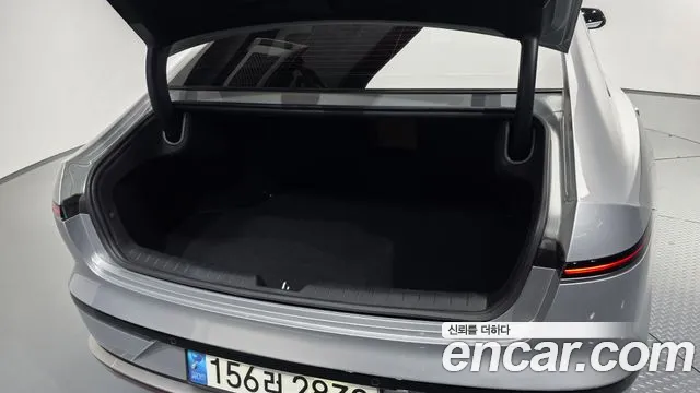 Hyundai Grandeur Grandeur (GN7) 2.5 Бензин 2WD — Фото автомобиля 30