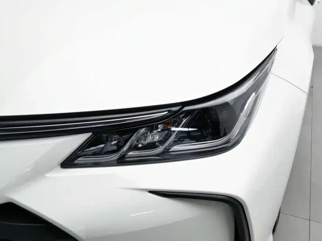 Toyota Corolla — Фото автомобиля 7