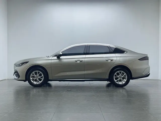 Geely Galaxy Stellar 6 — Фото автомобиля 6