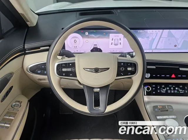 Genesis GV70 — Фото автомобиля 13