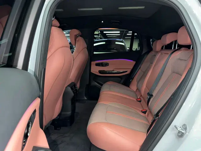 Nio EC6 — Фото автомобиля 9