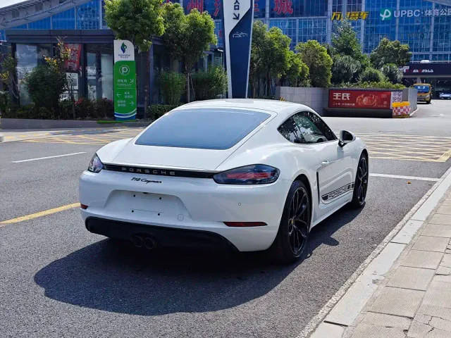 Porsche 718 — Фото автомобиля 7
