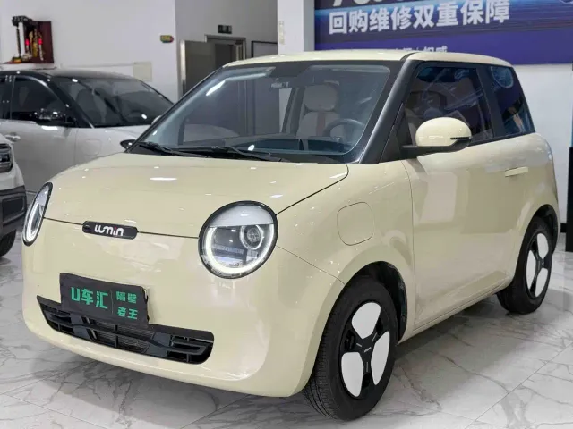 Фотография автомобиля — Changan Lumin