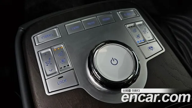 Genesis G80 Бензин 2.5 турбо AWD — Фото автомобиля 19