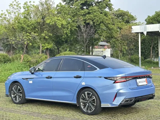 Chery Arrizo 8 — Фото автомобиля 7