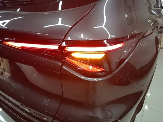 Changan X5 Plus — Фото автомобиля 7